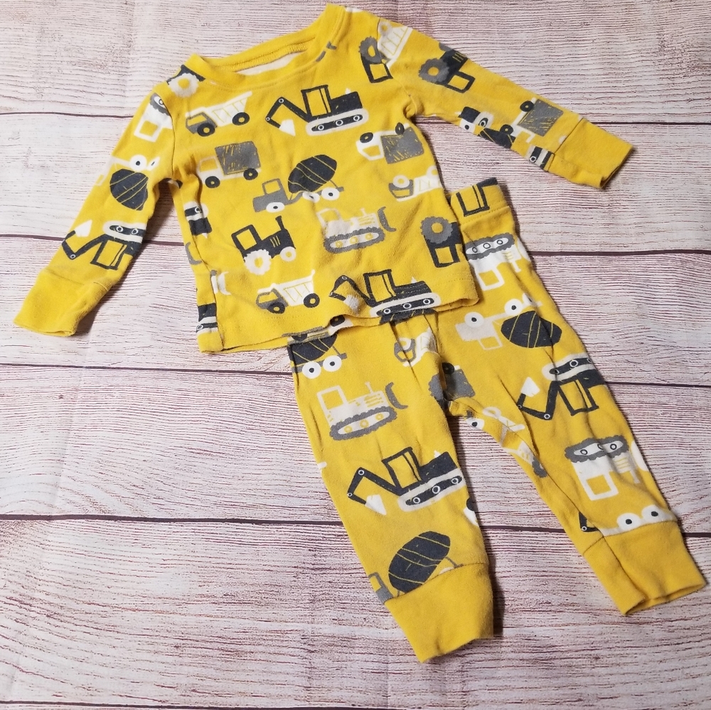 Baby boy 6-12 month pajamas Old Navy